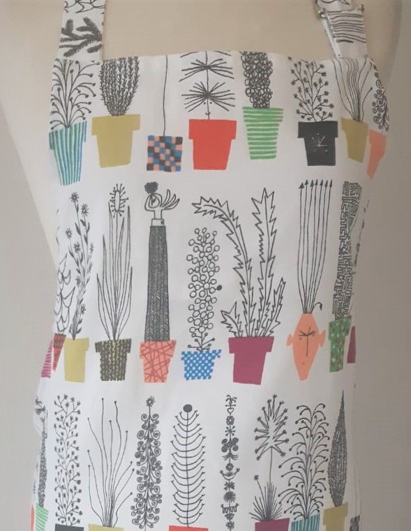 Latvian Aprons – Flower Pots