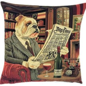 Cushion Jacquard Weave – Bull dog reading